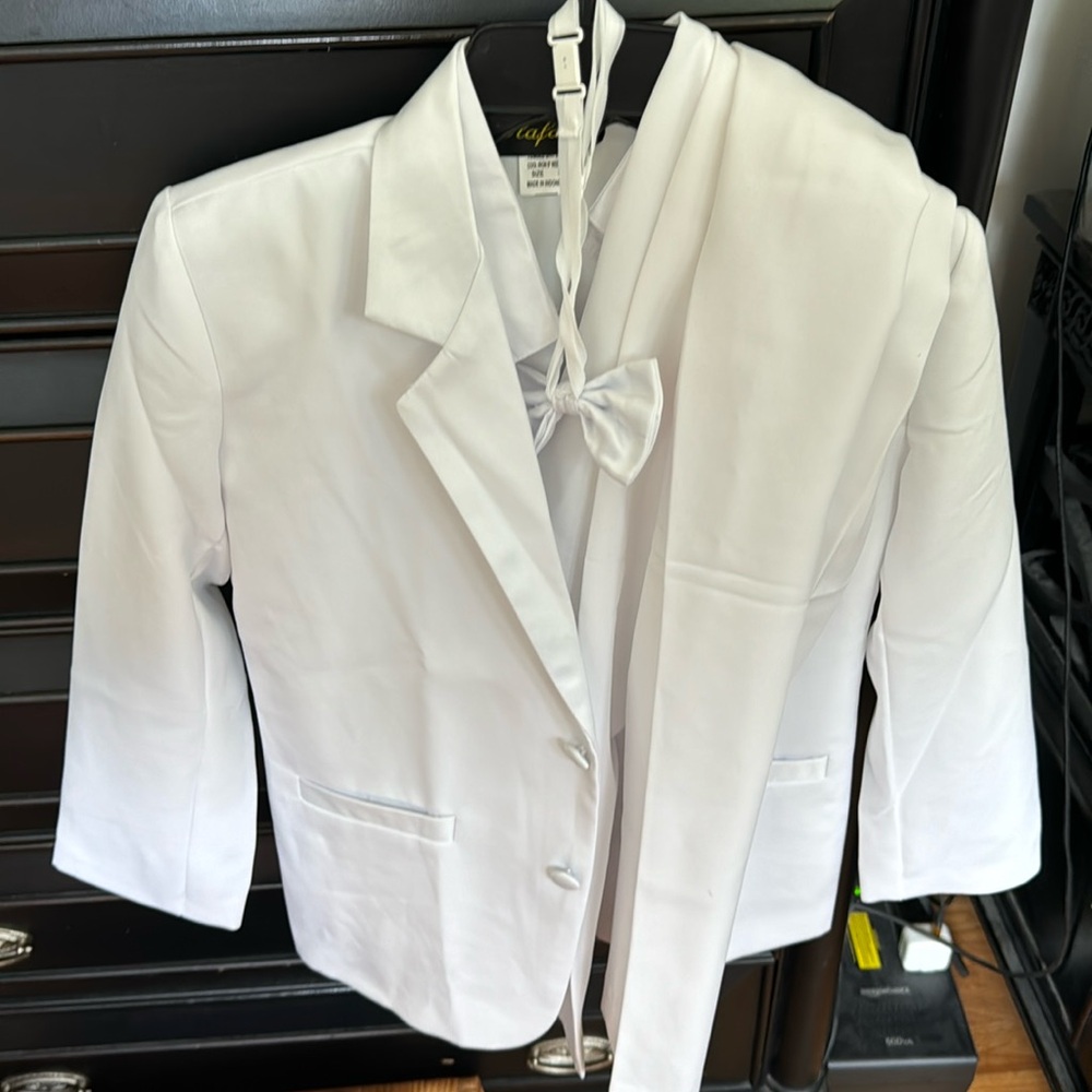 White boys suit with vest pants , jacket and bow tie, worn once